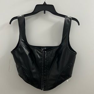New crop top leather